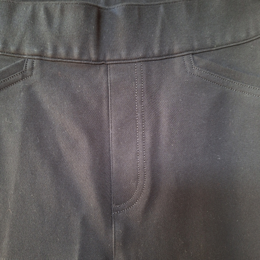 SPANX The Perfect Pant Ankle. Black. Womens size S - Picture 3 of 7